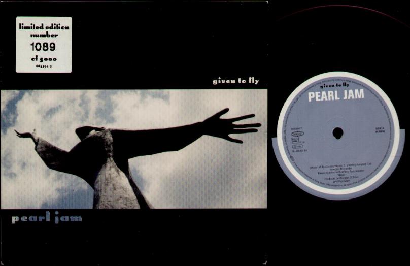 Pearl Jam - Given To Fly